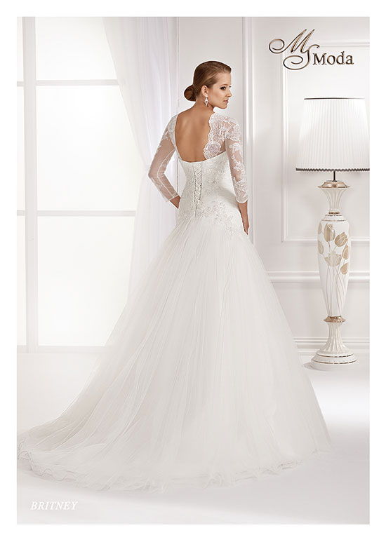 wedding dresses in Lebanon, weddings in Lebanon, wedding gowns in Lebanon, Lebanon wedding dresses, Lebanese brides